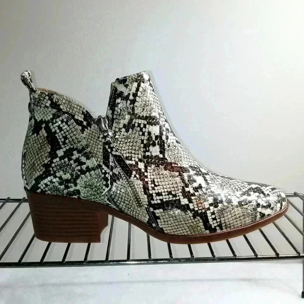 MIA AUDIN Snakeskin printed ankle 👢